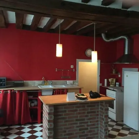 Maison De Ville Meublee Holiday home